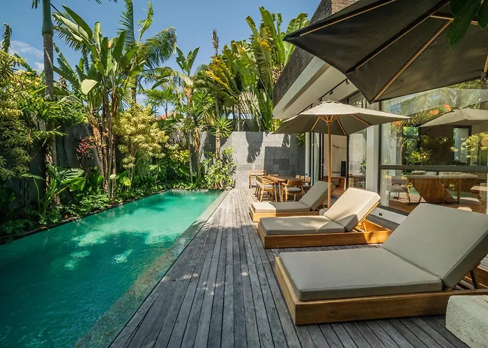 Pakuk By Alfred In Bali Villa Canggu